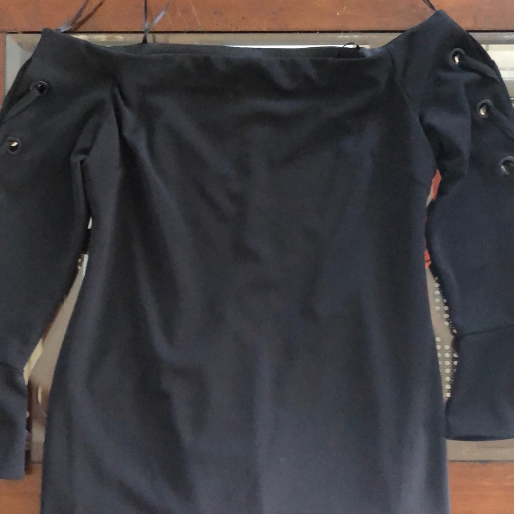Vince Camuto little black dress